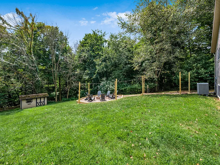 305 Ridgeway Dr — Photo 74