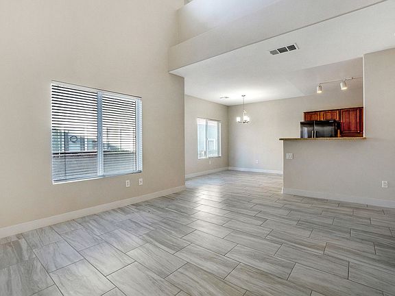 2nd image of 10542 Gold Shadow Ave