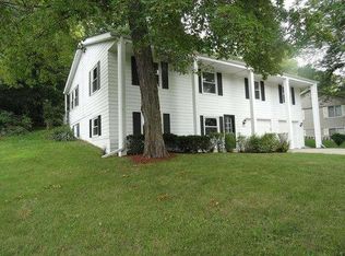 712 Bender Rd, West Bend, WI 53090