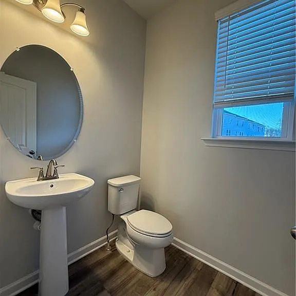 3203 Bateman Dr — Photo 10