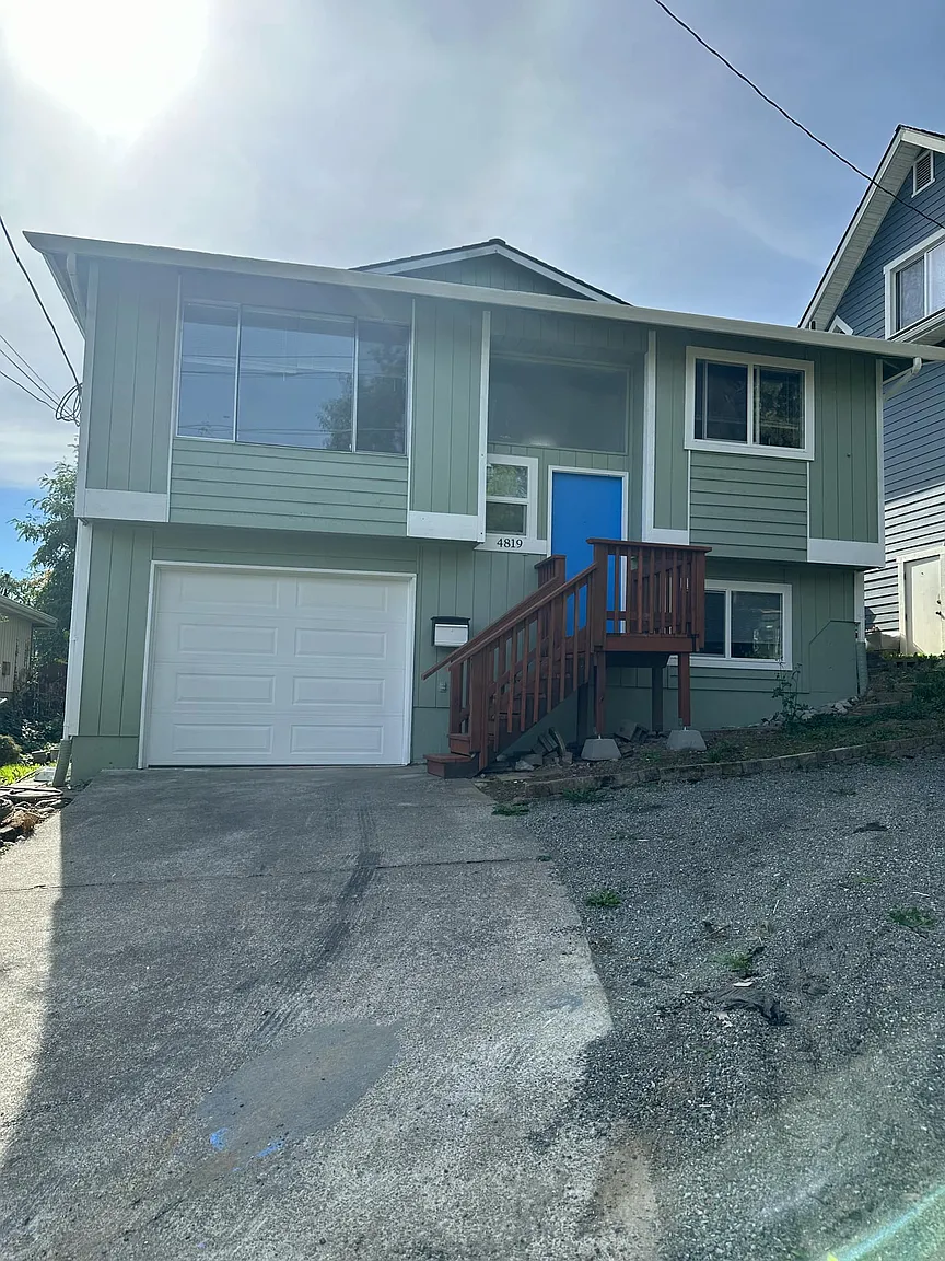 4819 S Orchard St photo 1