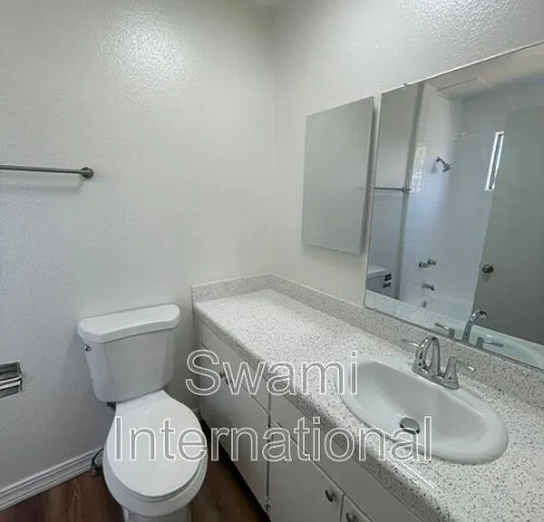 345 E Stepney St #6 — Photo 17