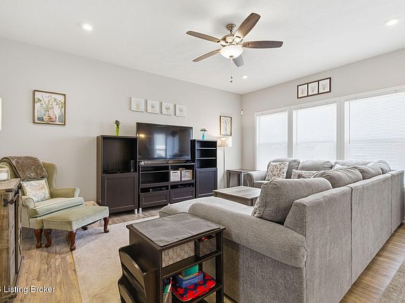 4th image of 11202 Comfort Ct