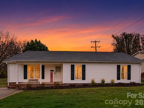 5 S 1st St, Belmont, NC 28012