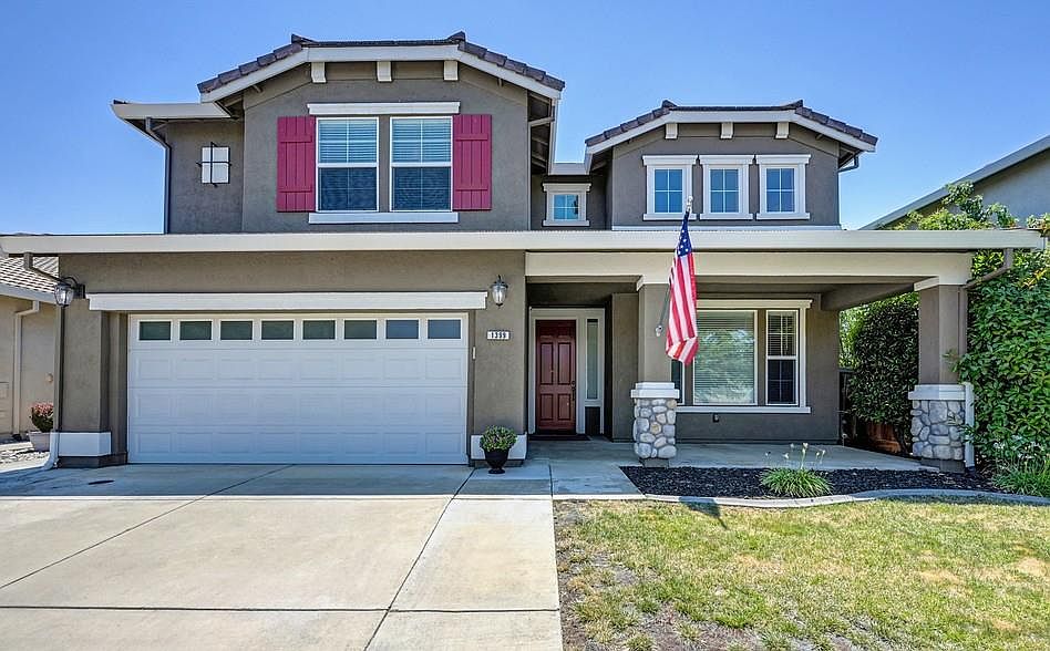 1st image of 1399 Regent Cir