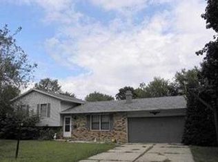 51870 Hedge Ct, Granger, IN