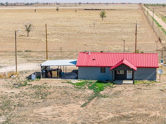 2nd image of 2610 County Road 131