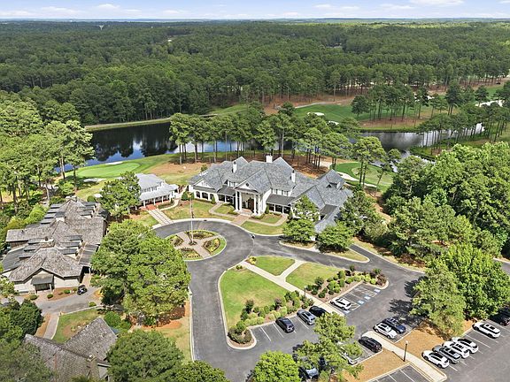 2nd image of 103 Forest Creek Drive Suite J