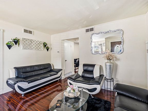 4th image of 8336 Mango Ave