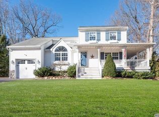 1 Kings Walk, Rocky Point, NY 11778