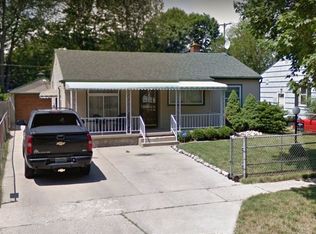 4409 Greenlawn Dr, Flint, MI 48504