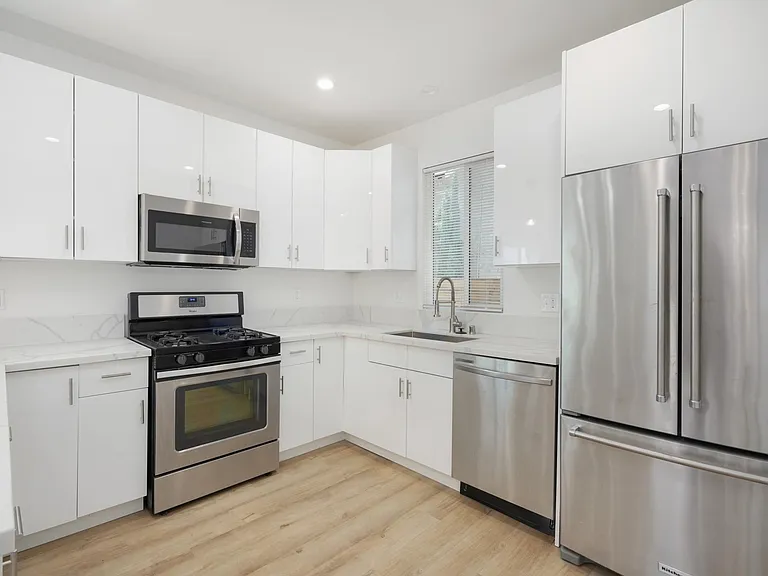 5121 Cimarron St — Photo 6