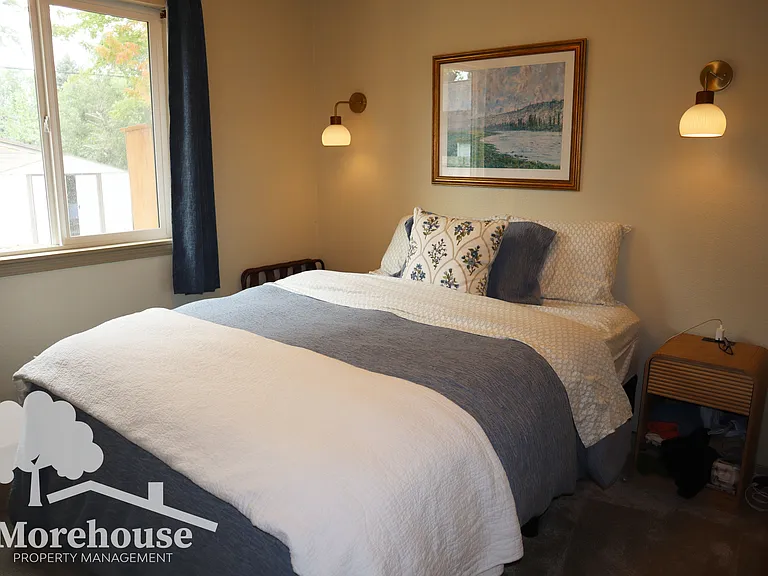 1117 S Phillippi St — Photo 17