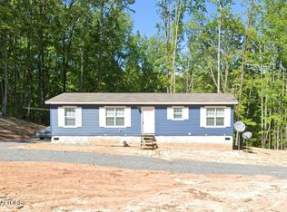 1496 Finchum Rd, Newport, TN 37821