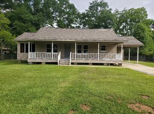 1014 W 9th St, Deridder, LA 70634