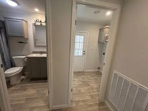 7435 Granada Ave #3 — Photo 10