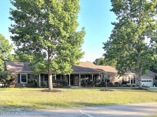 4111 Scottsdale Drive SW, Shallotte, NC 28470