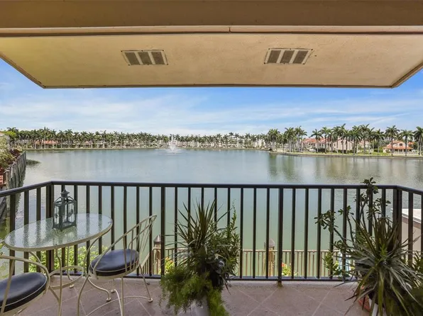 6294 Bahia Del Mar Cir APT 201, Saint Petersburg, FL 33715