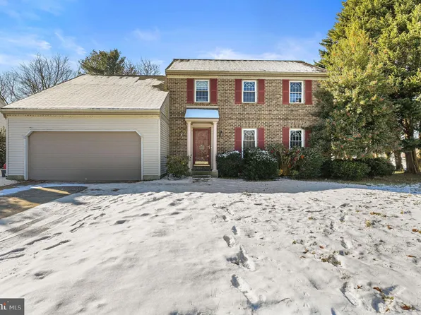 2 Pewter Ct, Dover, DE 19904