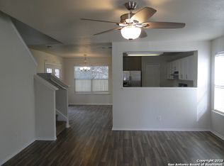 421 Hampton Cv, Boerne, TX 78006