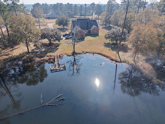 3rd image of 1438 Highway 383