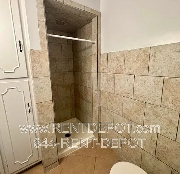 3425 Covert Ave — Photo 10