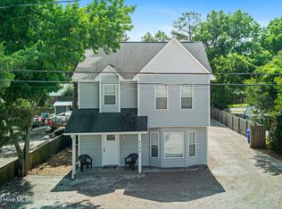 199 Highway 101, Beaufort, NC 28516