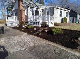 63 Seven Mile River Dr, Attleboro, MA 02703