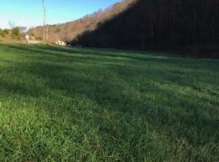 Stoney Gap Rd, Sneedville, TN 37869