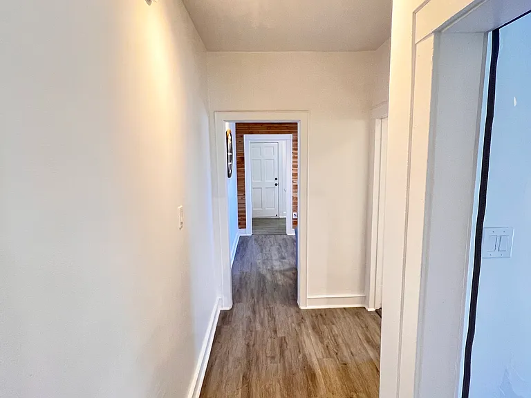 329 1/2 S Electric Ave #329B — Photo 5