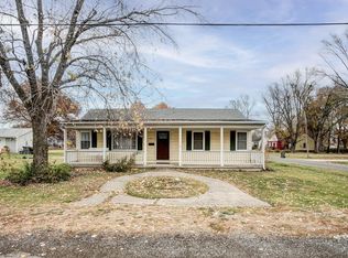 711 S Washington St, Jerseyville, IL 62052