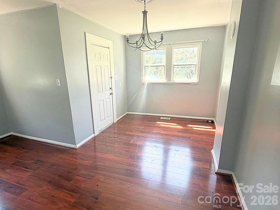 2nd image of 329 W Main St