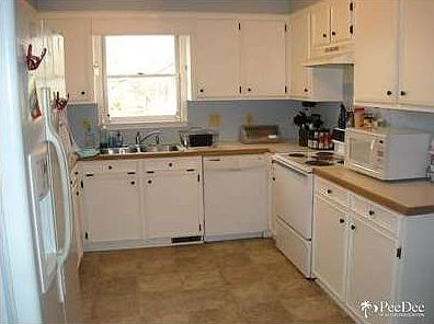 3rd image of 605 Garden Hills Dr