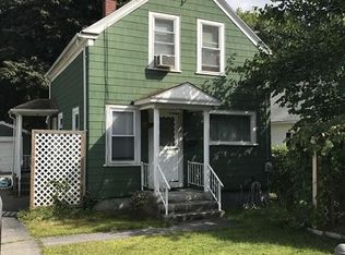 10 Greenville Rd, North Smithfield, RI 02896