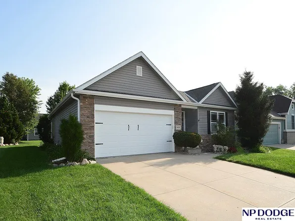 14608 Hartman Ave, Omaha, NE 68116