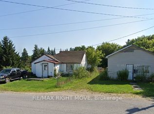 103 Bay St, Leeds And The Thousand Islands, ON K0H2N0