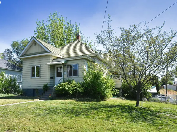 402/404 NW 7th St, Pendleton, OR 97801