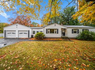 231 Brookside Cir, Northampton, MA 01062