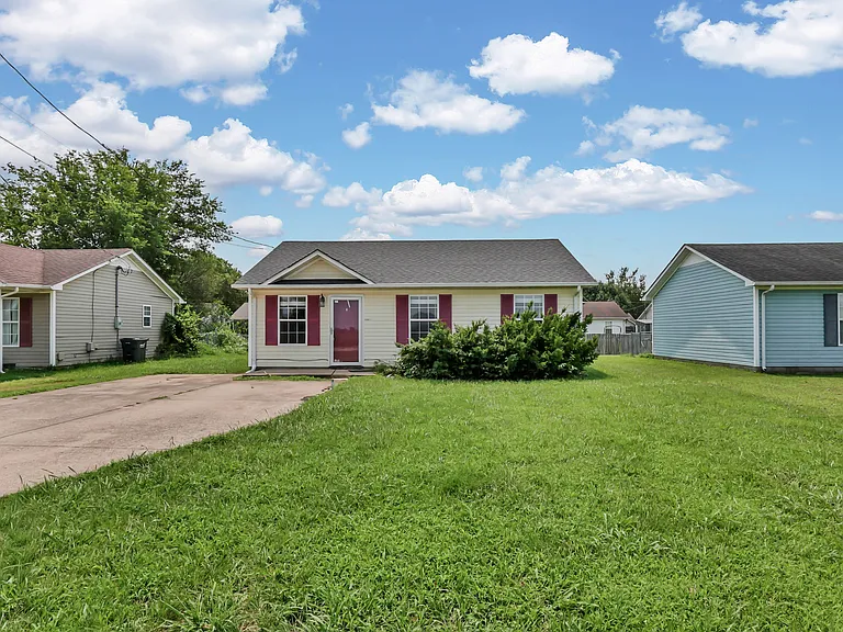 963 Stateline Rd — Photo 24
