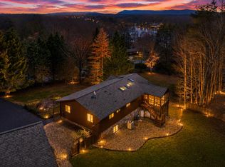 103 Twin Cove Trl, Moneta, VA 24121