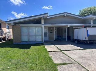 7613 Downman Rd, New Orleans, LA 70126