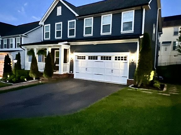 2nd image of 2409 Glouster Pointe Dr