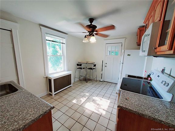 3rd image of 46 Travis Ave #2NDFL