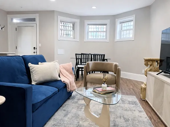 1738 19th St NW #Id1587660p, Washington, DC 20009