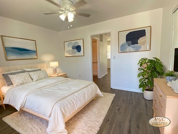 3rd image of 305 SE Grand Ave #1B-1BA-400SQFT