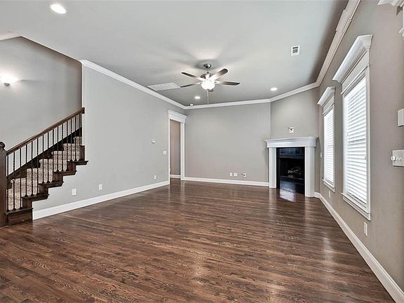 4th image of 6203 S 57th St