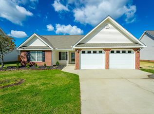 107 Sweet Birch Dr, Rossville, GA 30741
