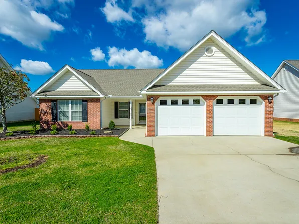 107 Sweet Birch Dr, Rossville, GA 30741