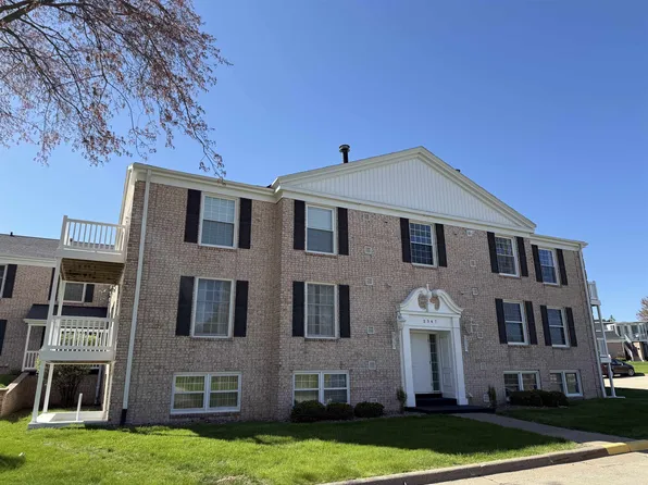 2347 Coventry Park #C211, Dubuque, IA 52001
