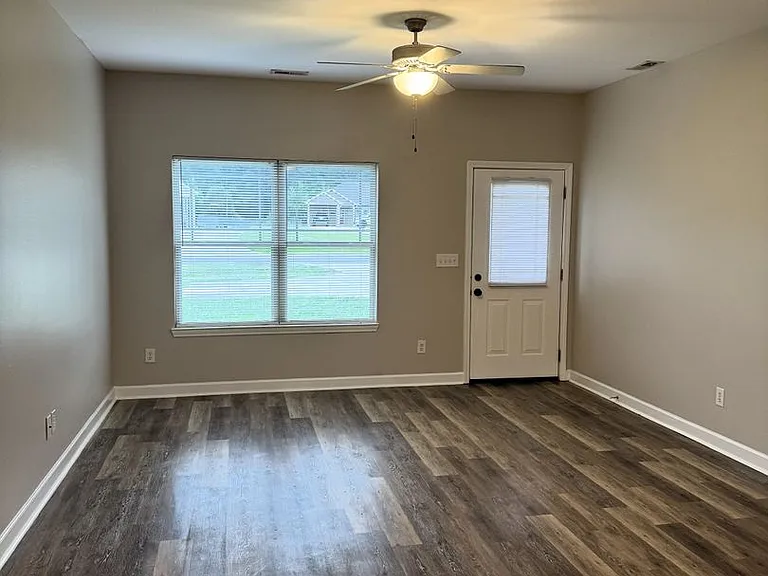 110 Blue Heron Way — Photo 3